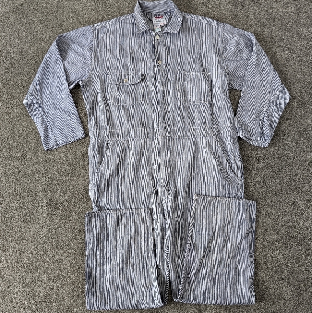 Vintage Air Force Flight Suit Utility Coveralls US Military Men's PTP 26"